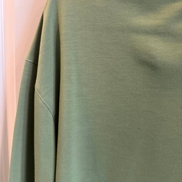 FWD Sweatshirt Mens Medium Green Stretch Long Sleeve Crew Neck Pullover - Picture 9 of 9